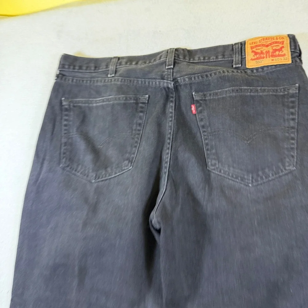 Levis 550 Relaxed Fit Tapered Leg Jeans Mens 40x32 Faded Black Denim 00550-0260